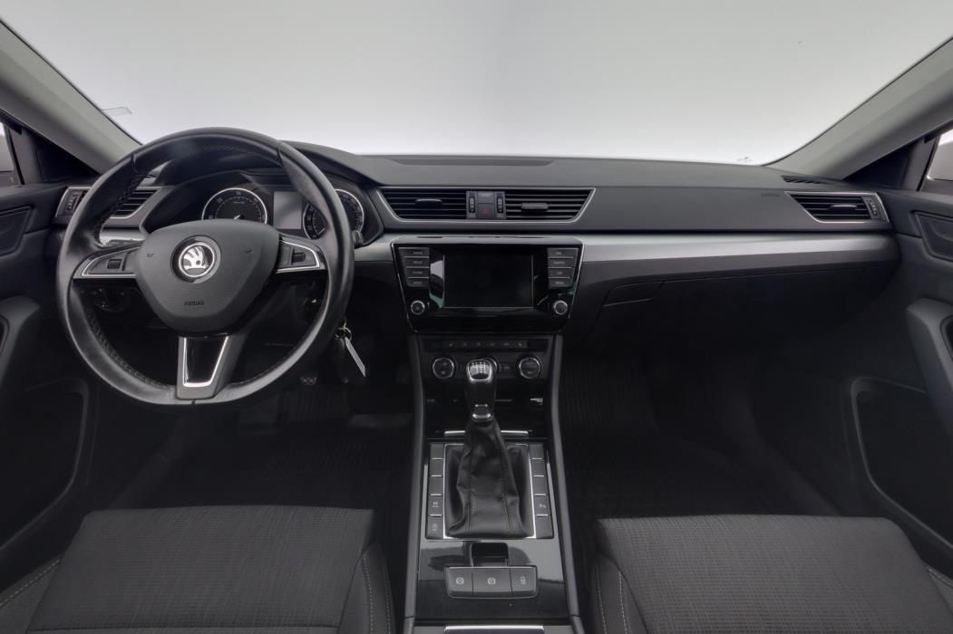 SKODA Superb 2015