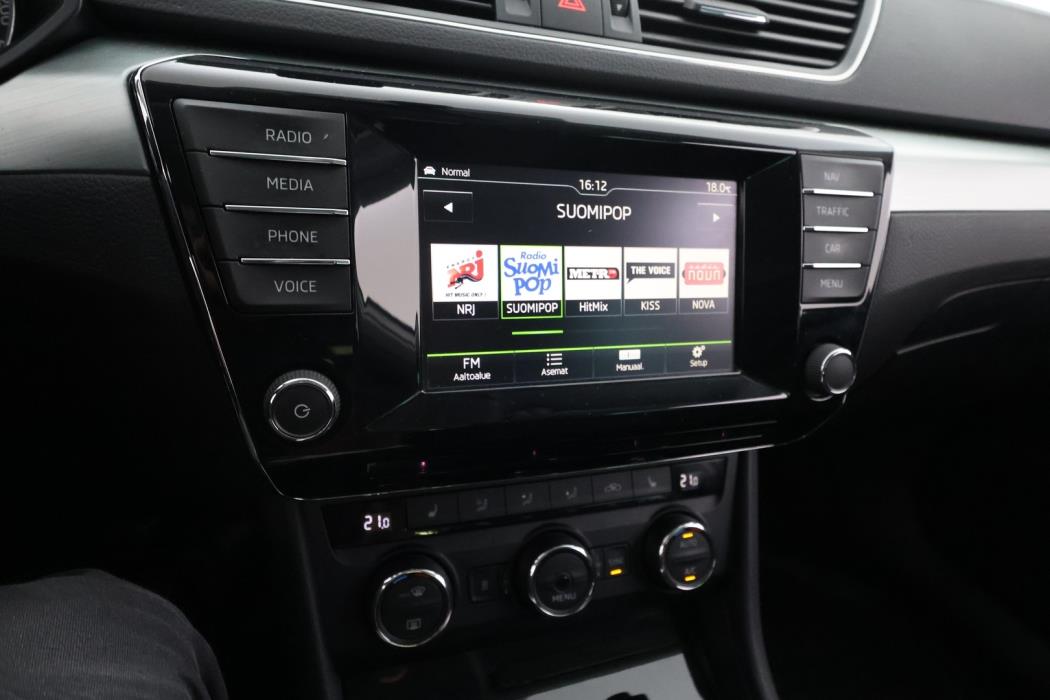 SKODA Superb 2015