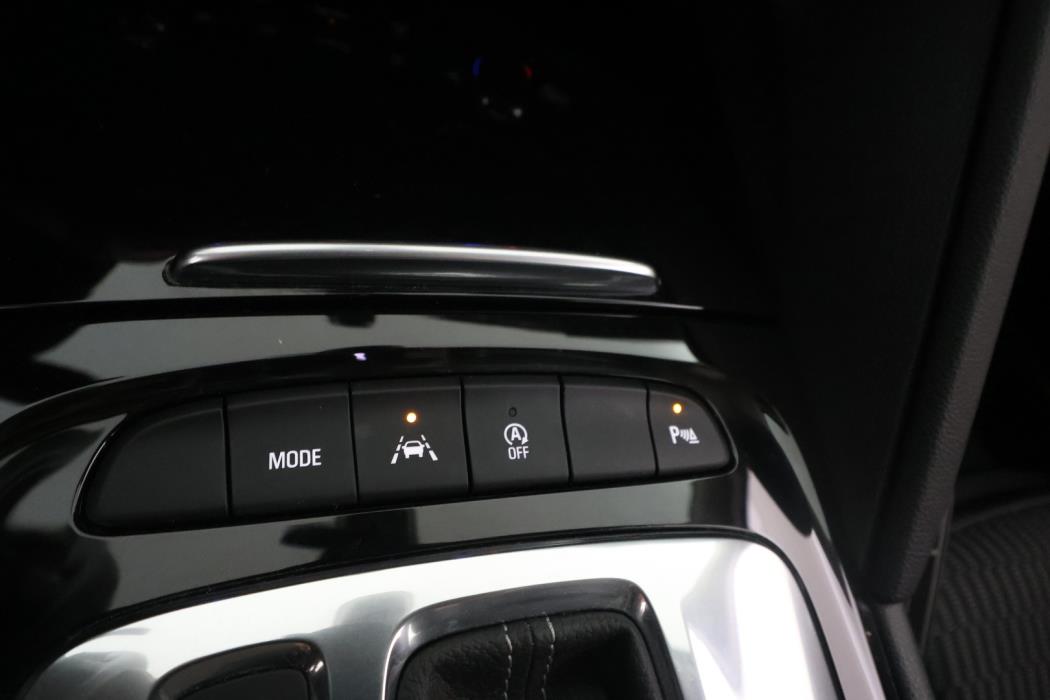 OPEL Insignia 2021