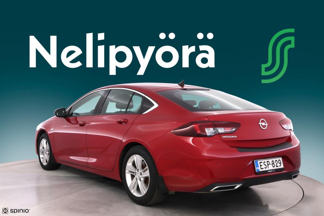 OPEL Insignia 2021