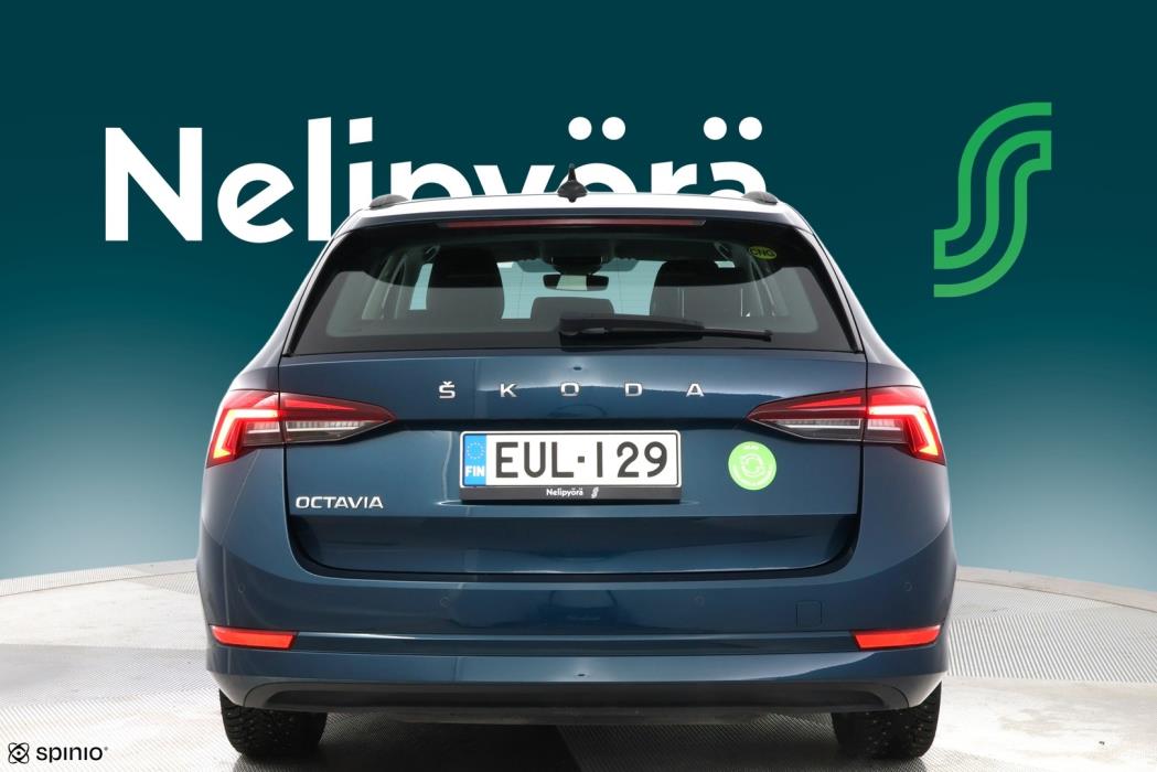 SKODA Octavia 2022