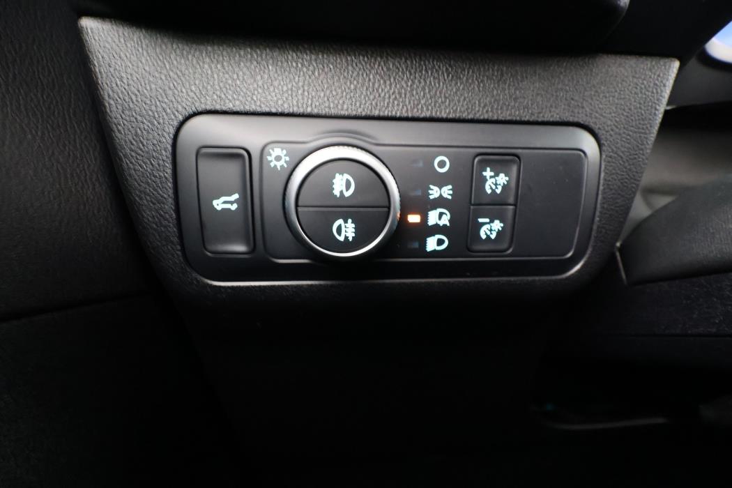FORD Kuga 2023
