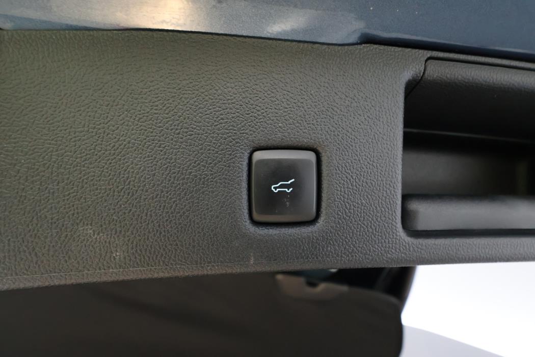 FORD Kuga 2023