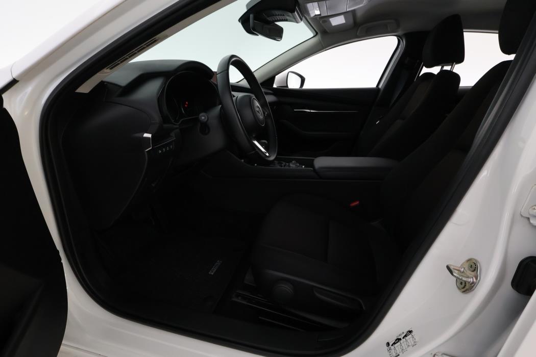 MAZDA Mazda3 2024