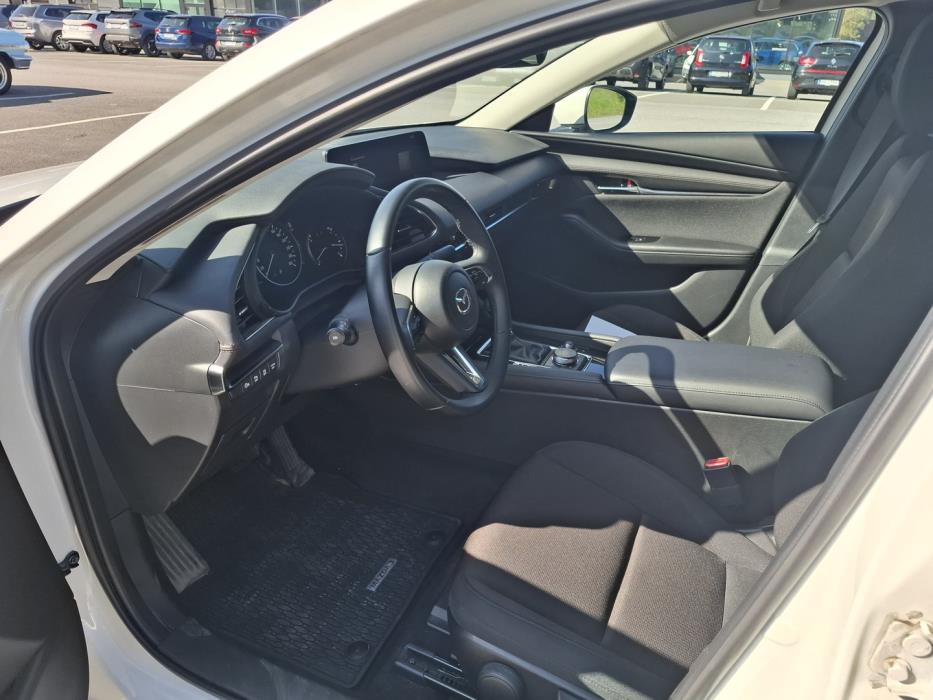 MAZDA Mazda3 2024