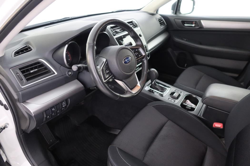 SUBARU Outback 2019
