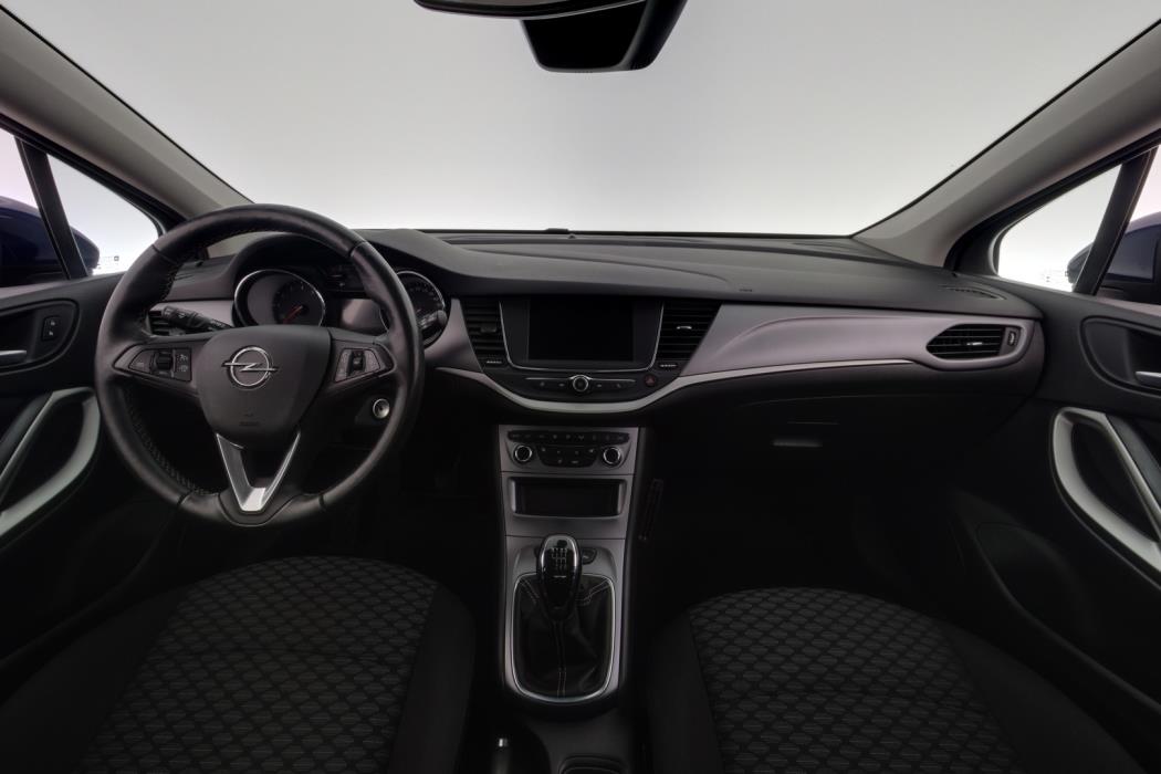 OPEL Astra 2020