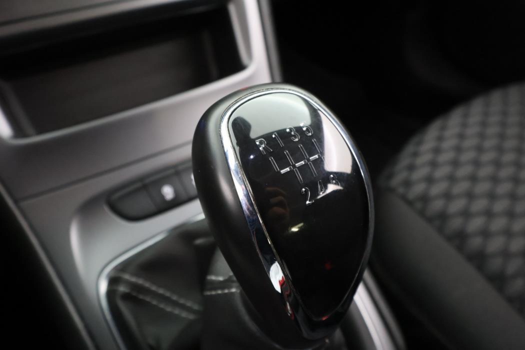 OPEL Astra 2020