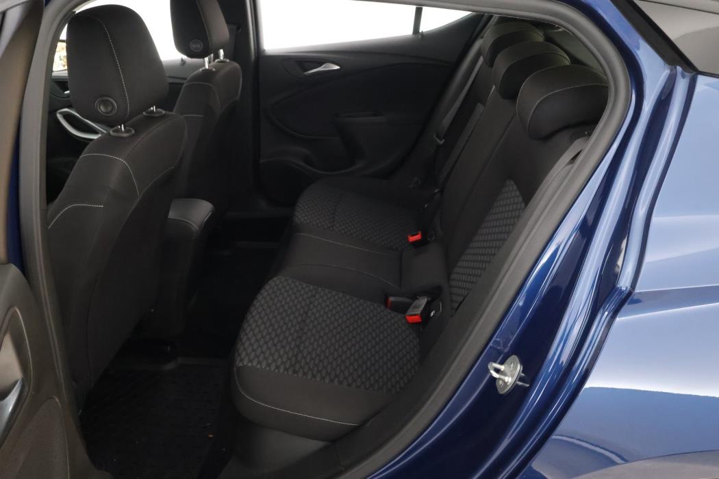 OPEL Astra 2020