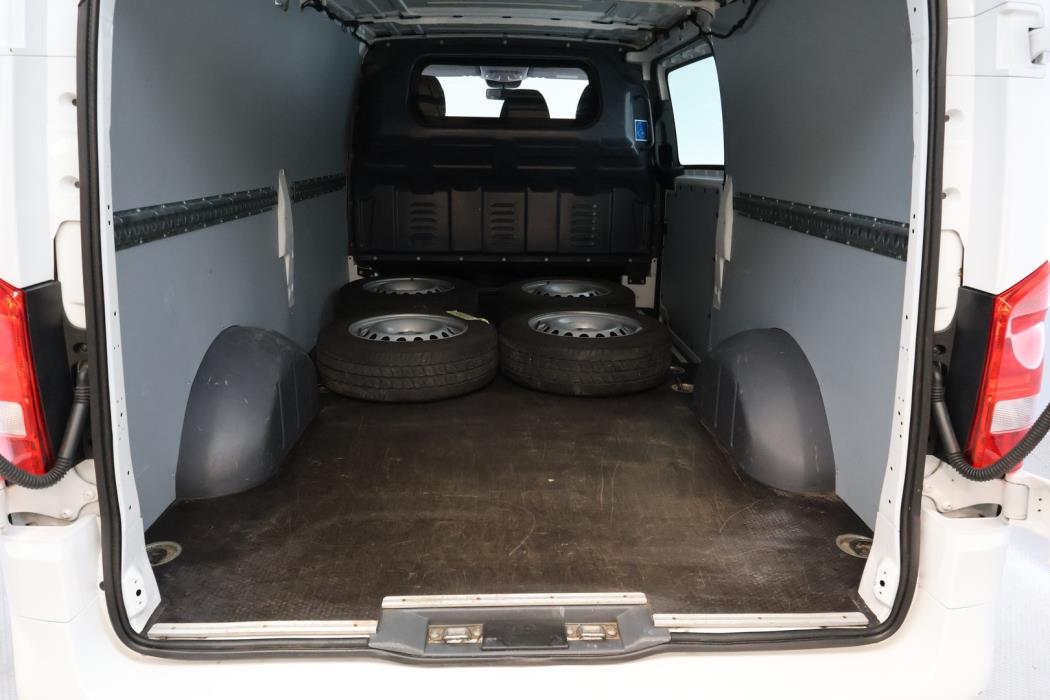 MERCEDES-BENZ Vito 2021