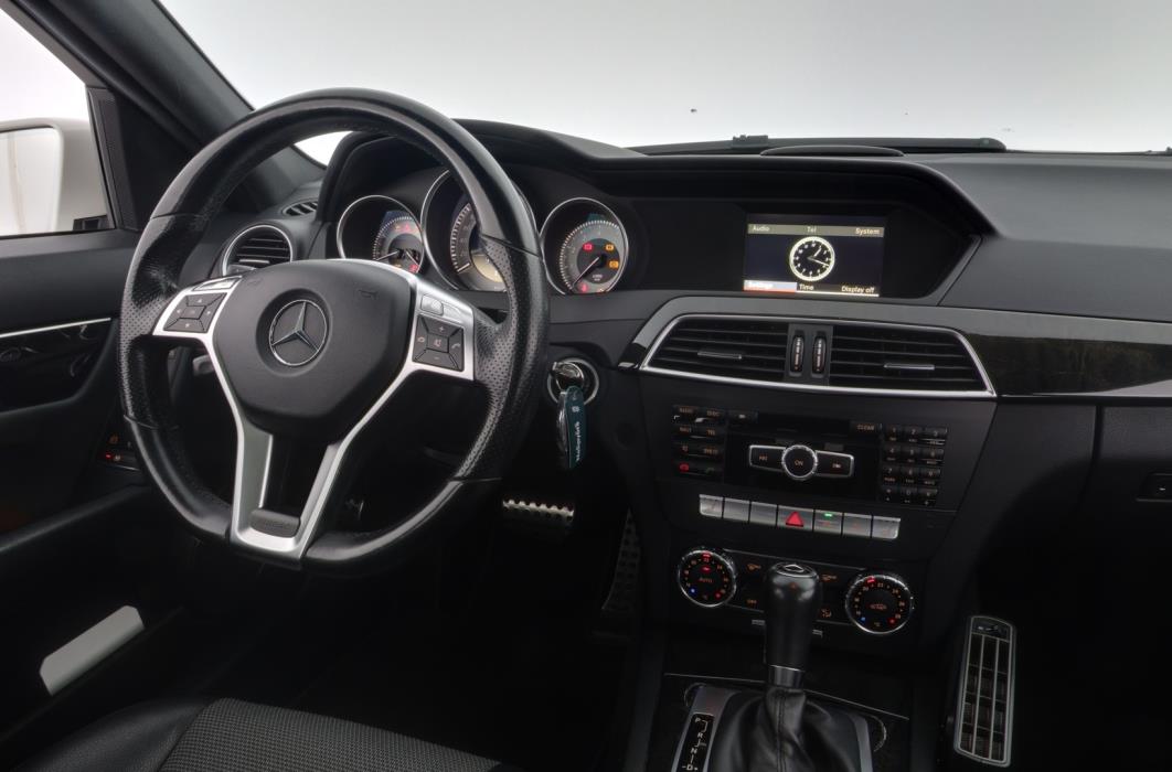 MERCEDES-BENZ C 2012