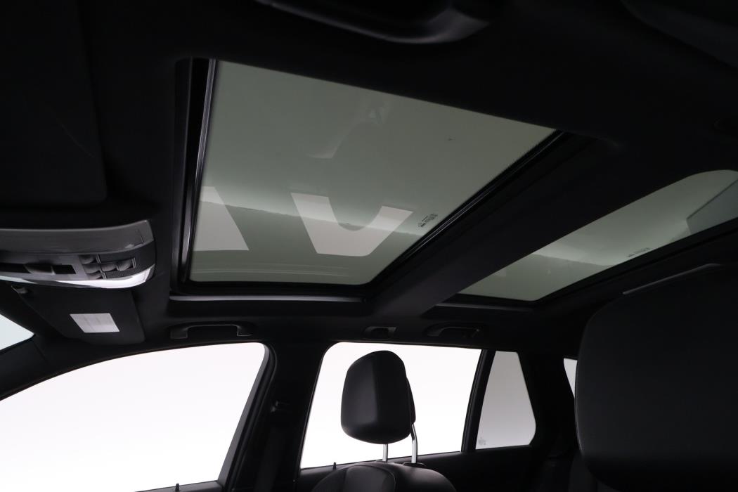 MERCEDES-BENZ C 2012