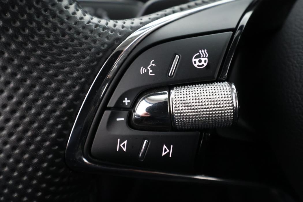 SKODA Octavia 2021