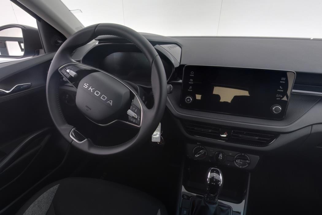 SKODA FABIA 2025
