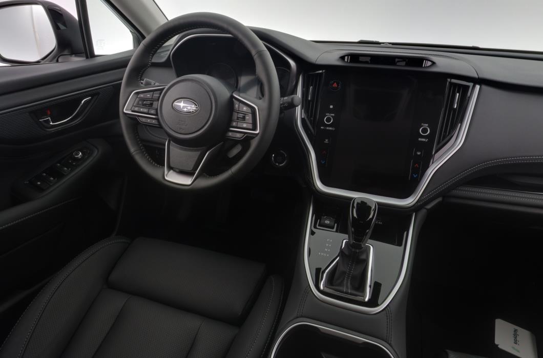 SUBARU Outback 2025