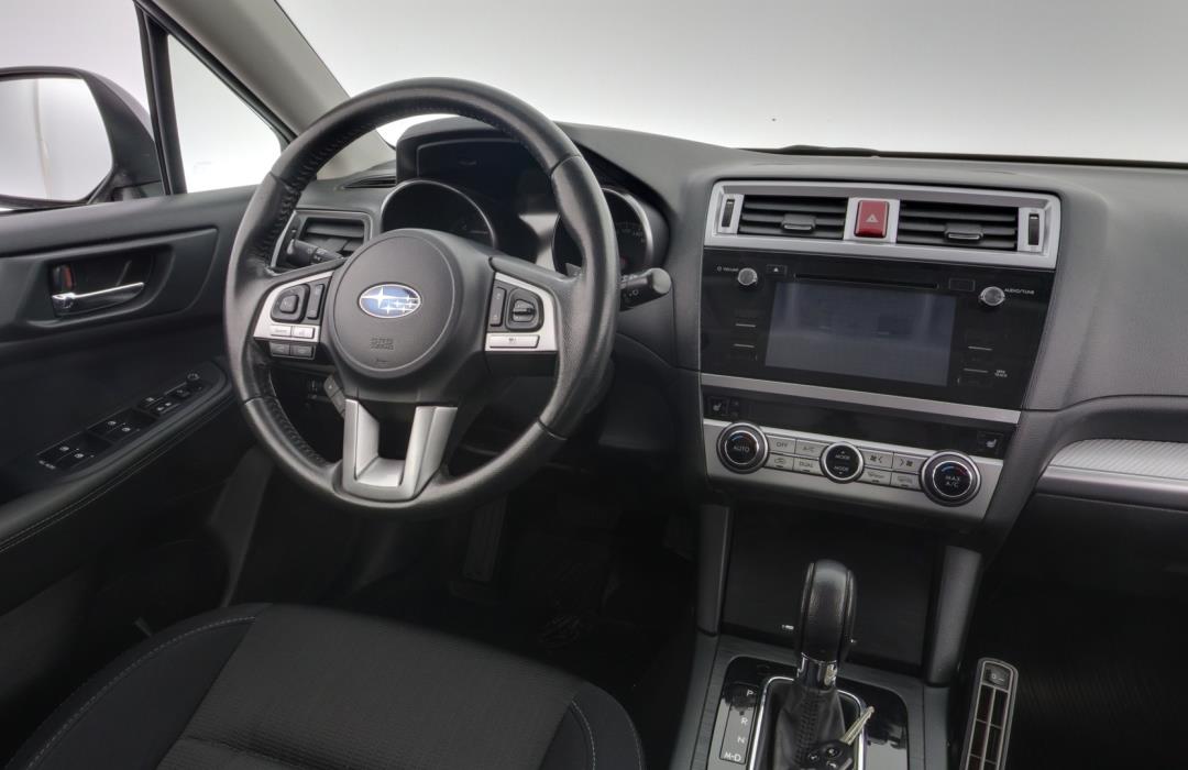 SUBARU Outback 2015