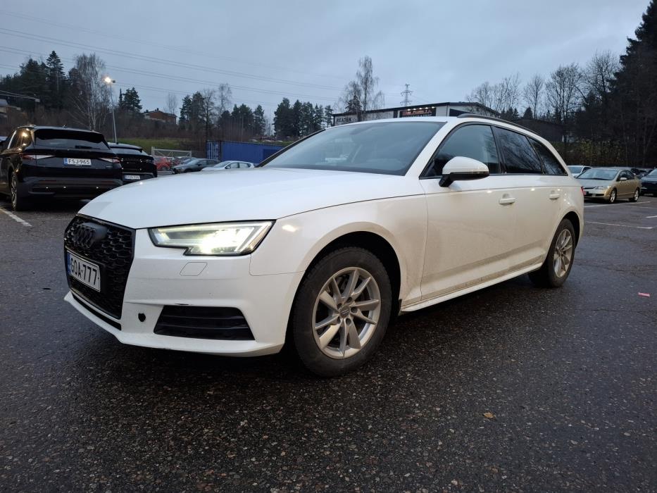 AUDI A4 2017