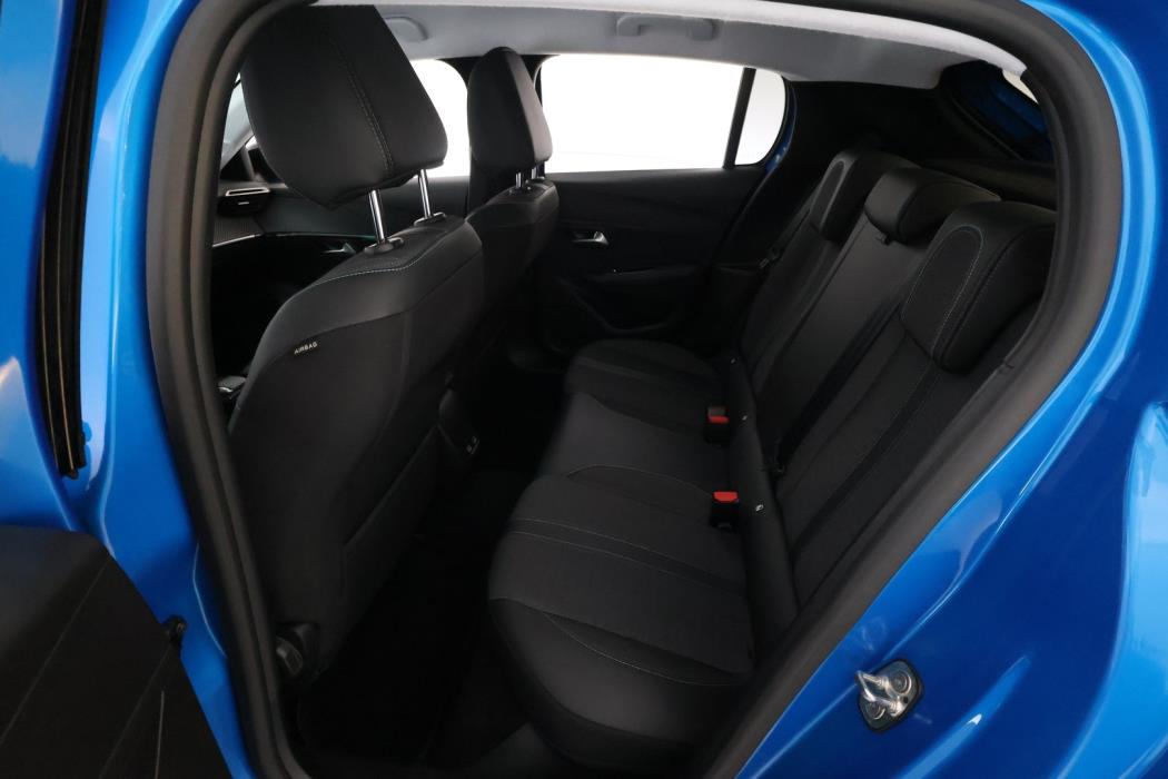 PEUGEOT e-208 2023