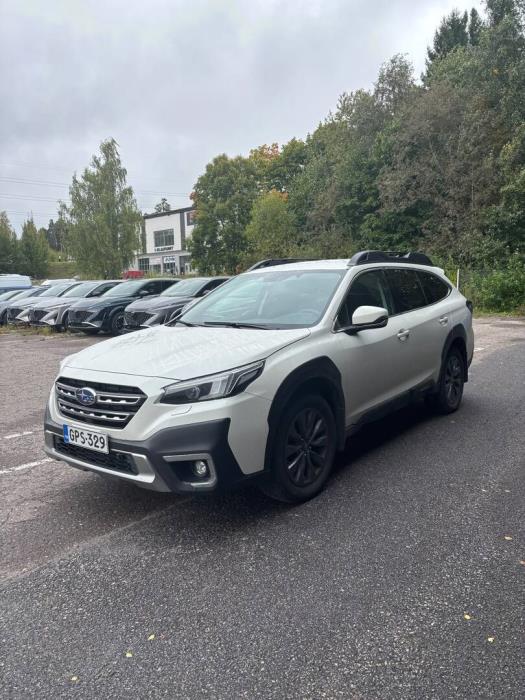 SUBARU Outback 2023