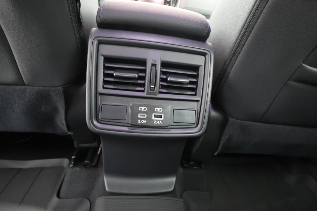 SUBARU Forester 2025