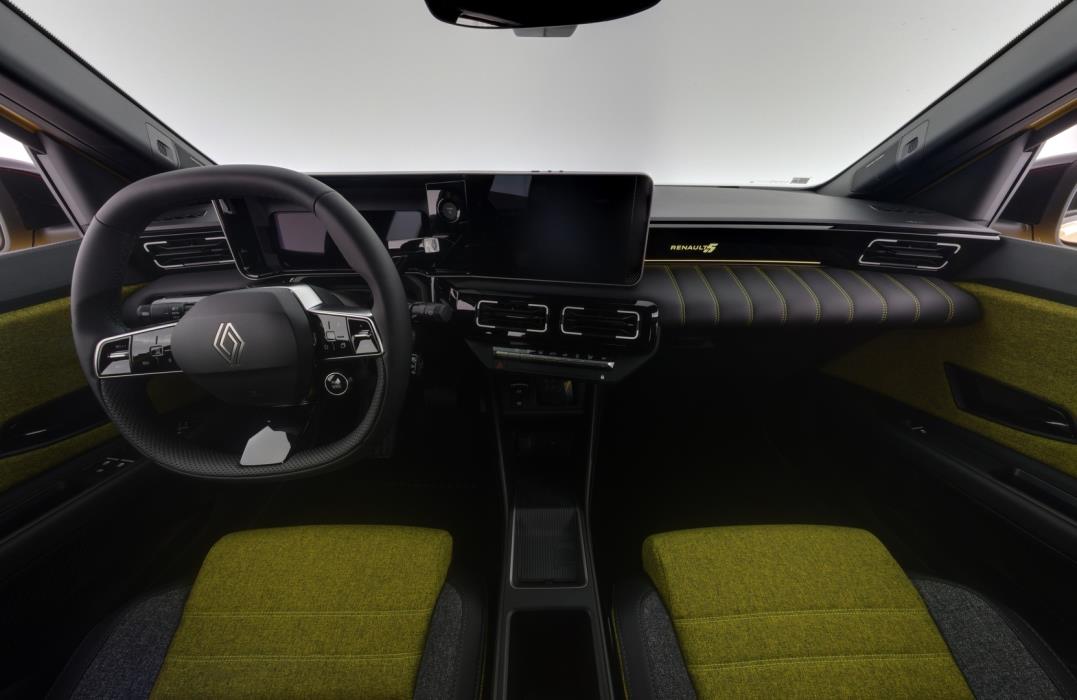 RENAULT 5 2025