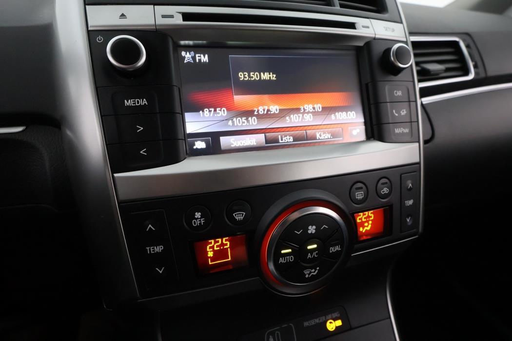 TOYOTA Verso 2014