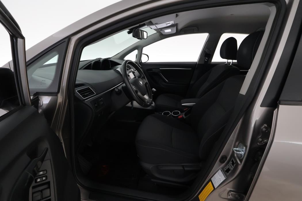 TOYOTA Verso 2014