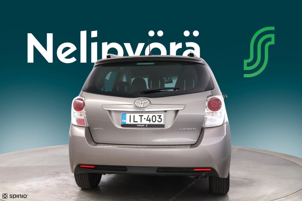 TOYOTA Verso 2014