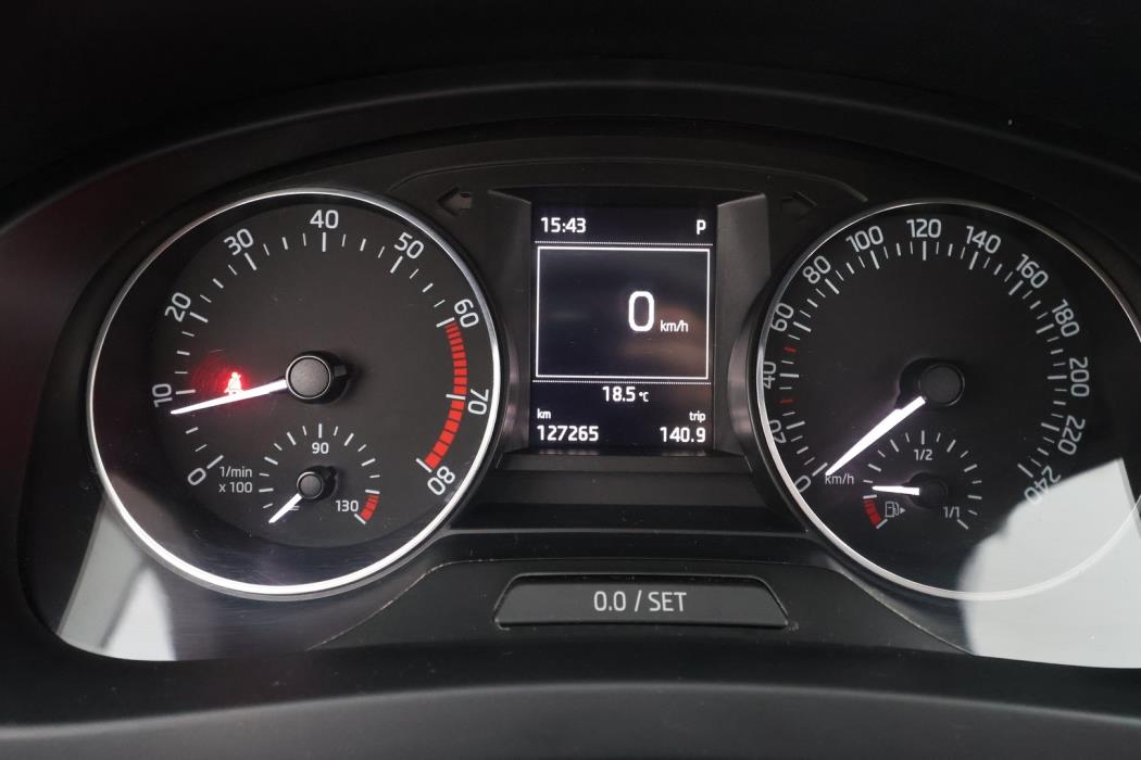 SKODA Rapid 2016
