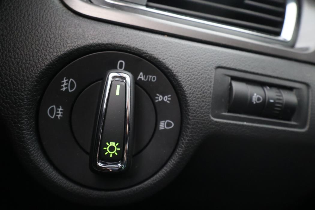 SKODA Rapid 2016