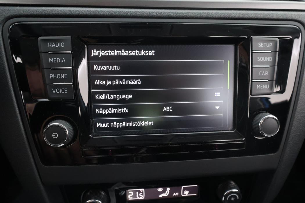 SKODA Rapid 2016