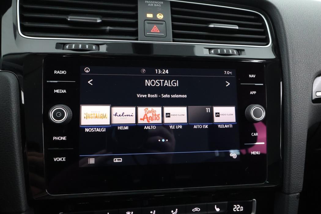 VOLKSWAGEN Golf 2017