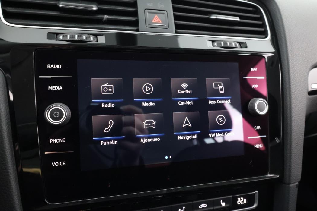 VOLKSWAGEN Golf 2017