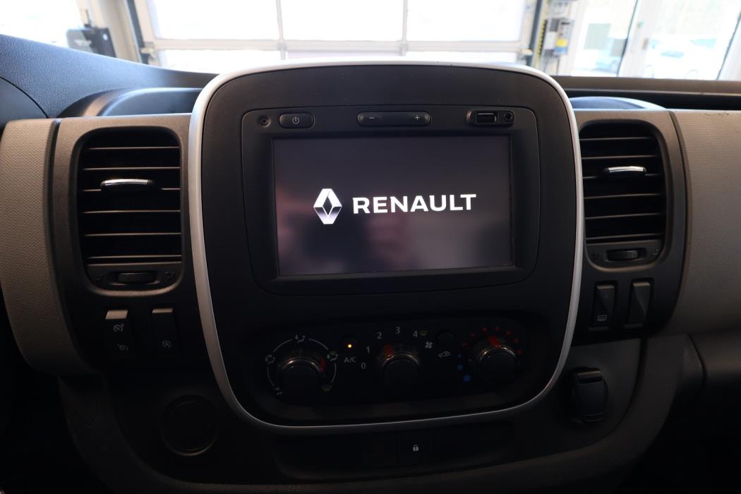 RENAULT Trafic 2018