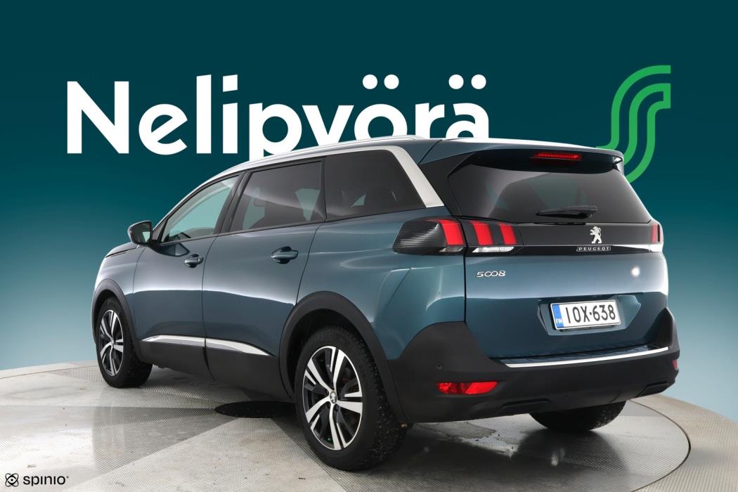 PEUGEOT 5008 2020