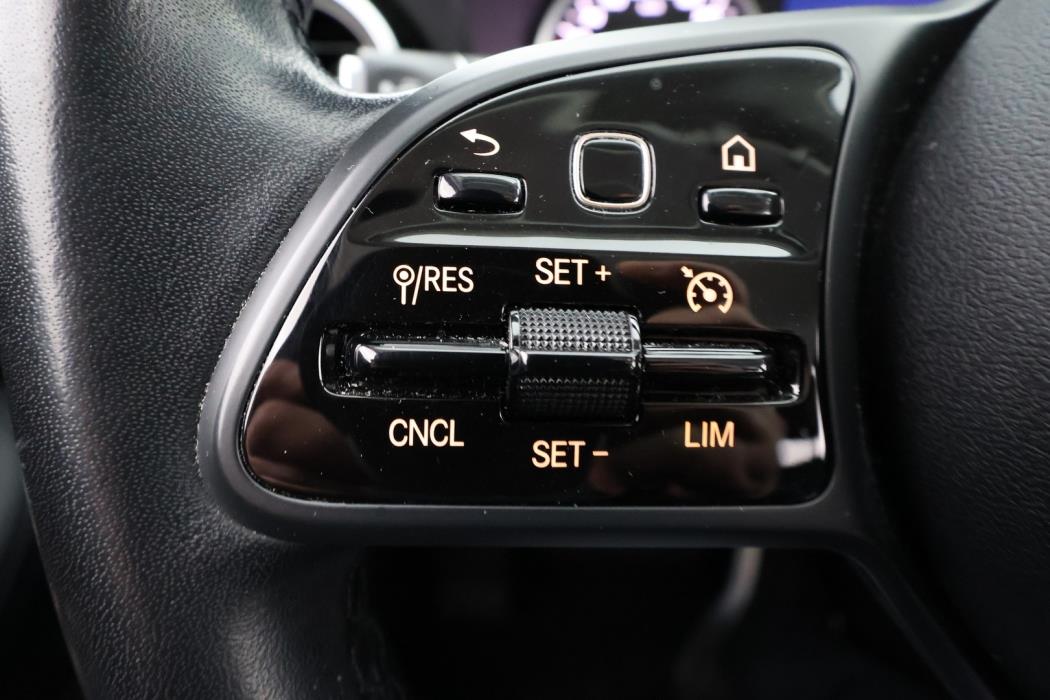 MERCEDES-BENZ C 2019