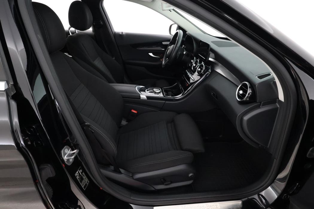 MERCEDES-BENZ C 2019