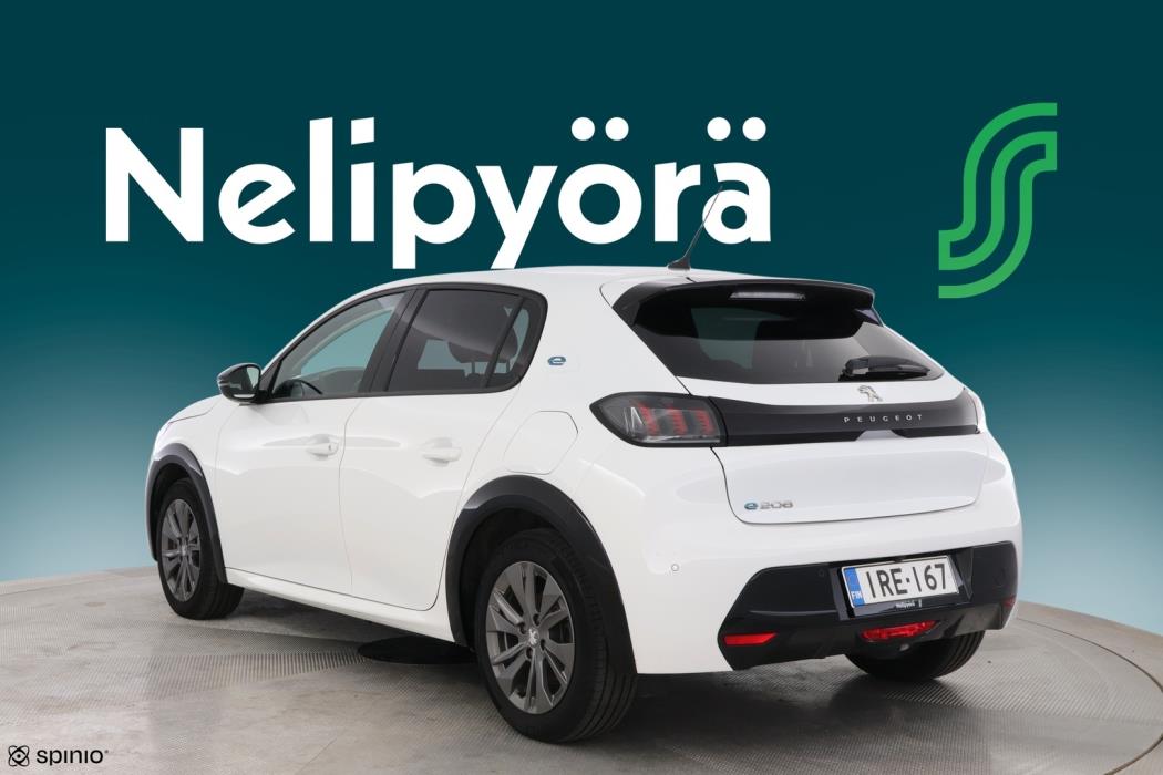PEUGEOT e-208 2023