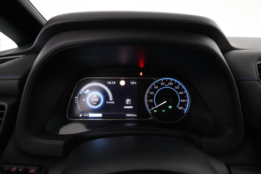NISSAN Leaf 2023