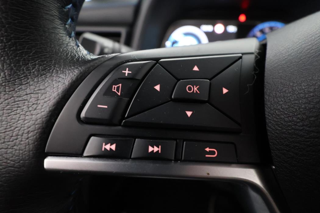NISSAN Leaf 2023