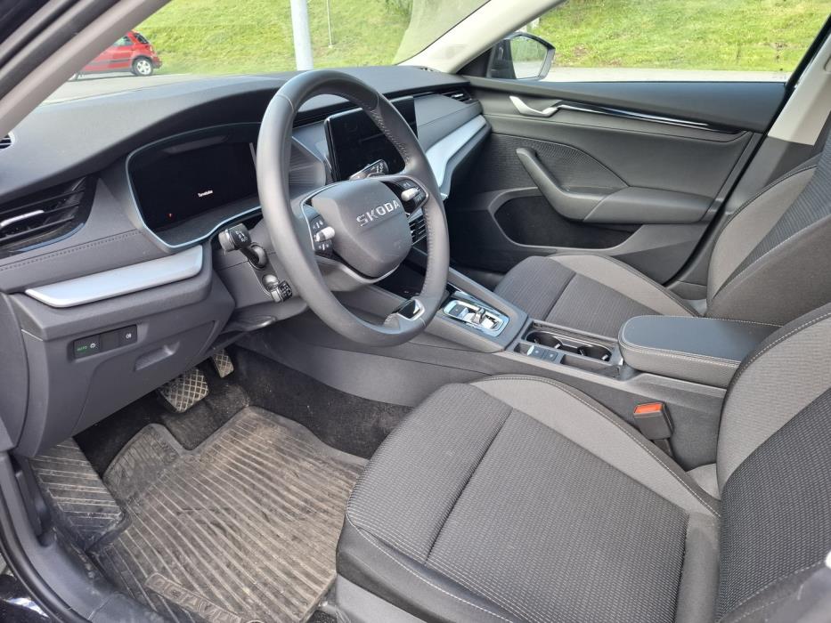 SKODA OCTAVIA 2025