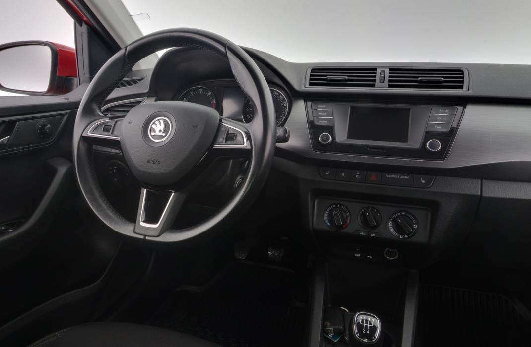 SKODA Fabia 2016