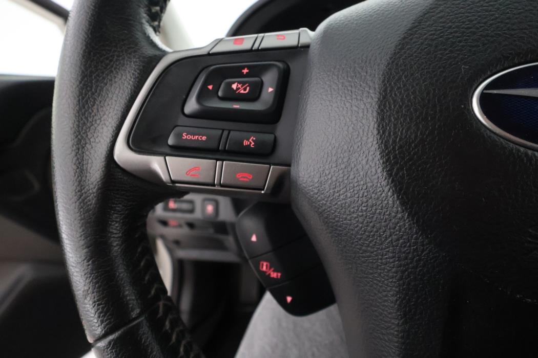 SUBARU XV 2015