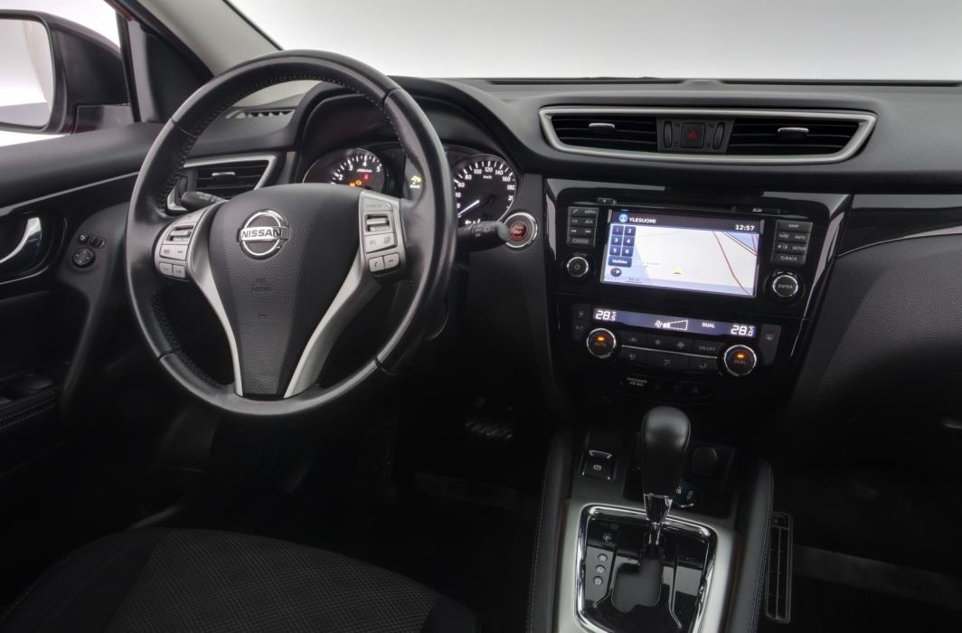 NISSAN Qashqai 2017