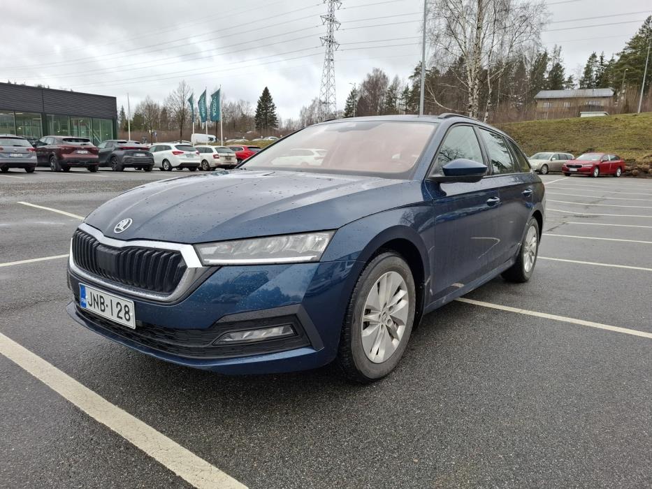 SKODA Octavia 2023