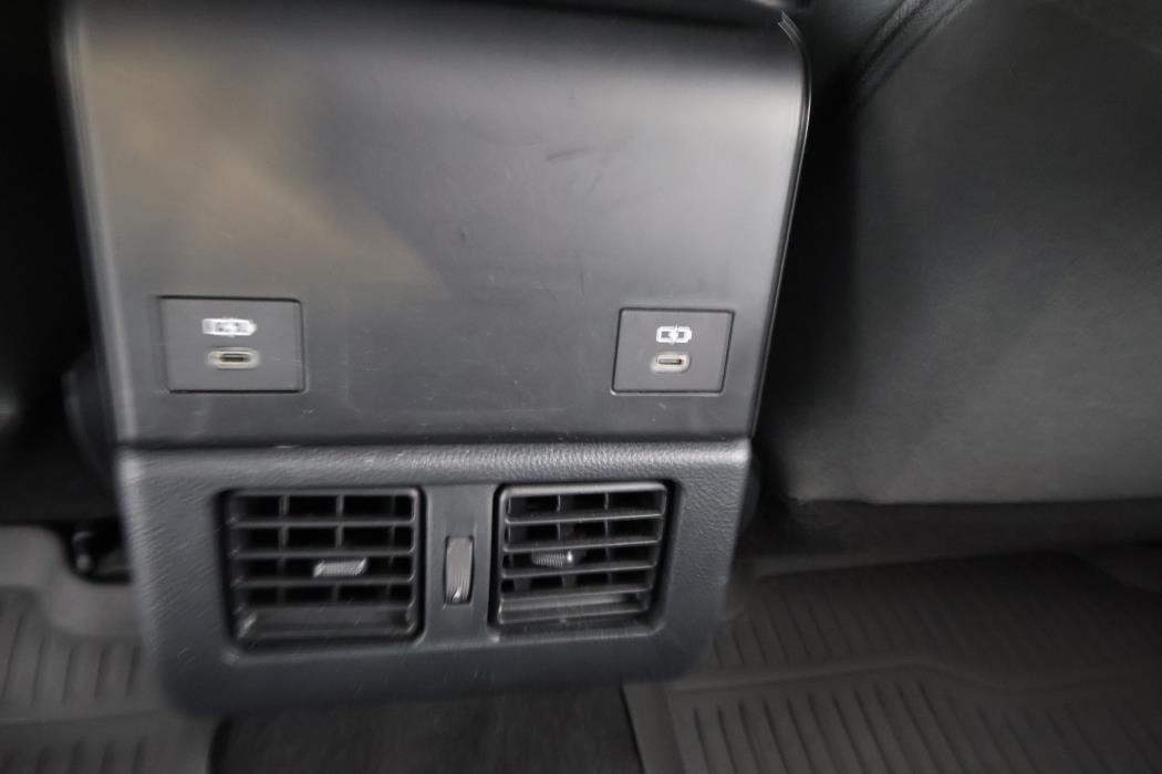 SUBARU Solterra 2024