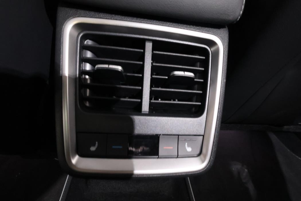 SKODA Enyaq 2026