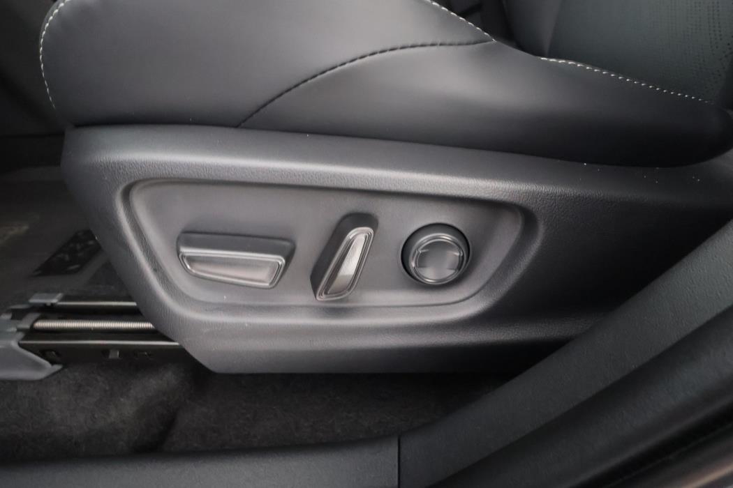SUBARU e-Outback 2026