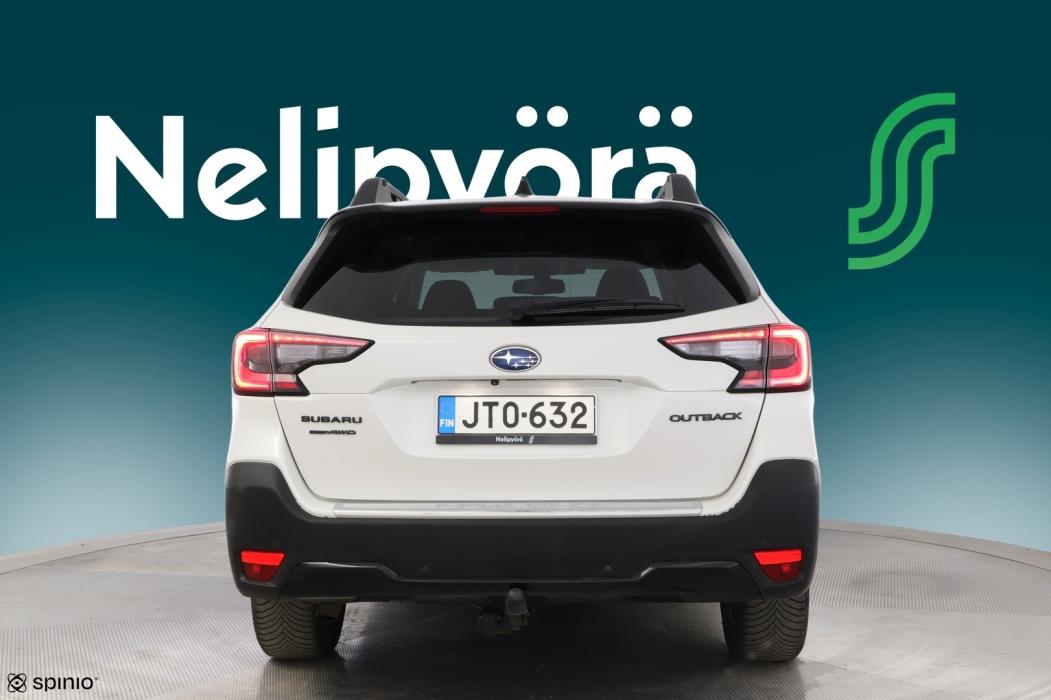 SUBARU Outback 2022