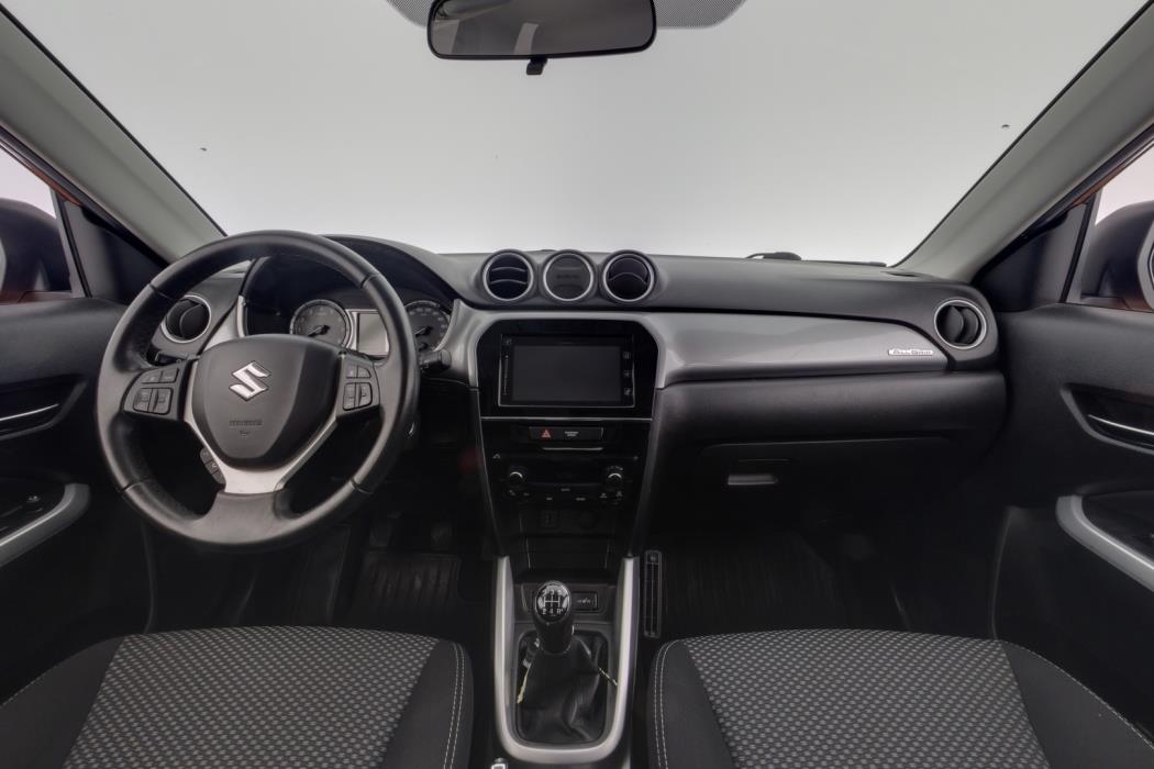 SUZUKI Vitara 2015